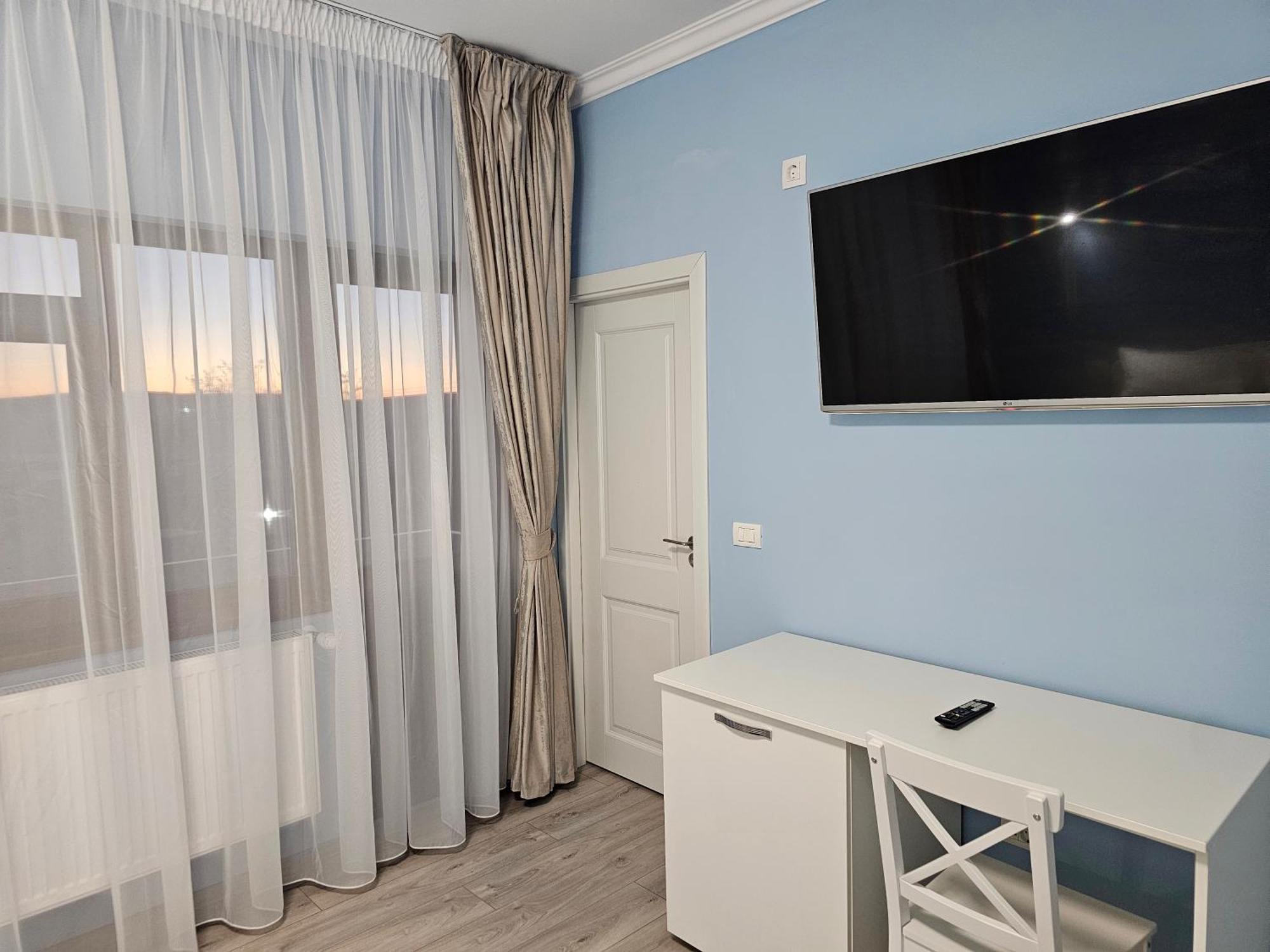 Bed and Breakfast Colt De Rai Hîrtoape Pokój zdjęcie