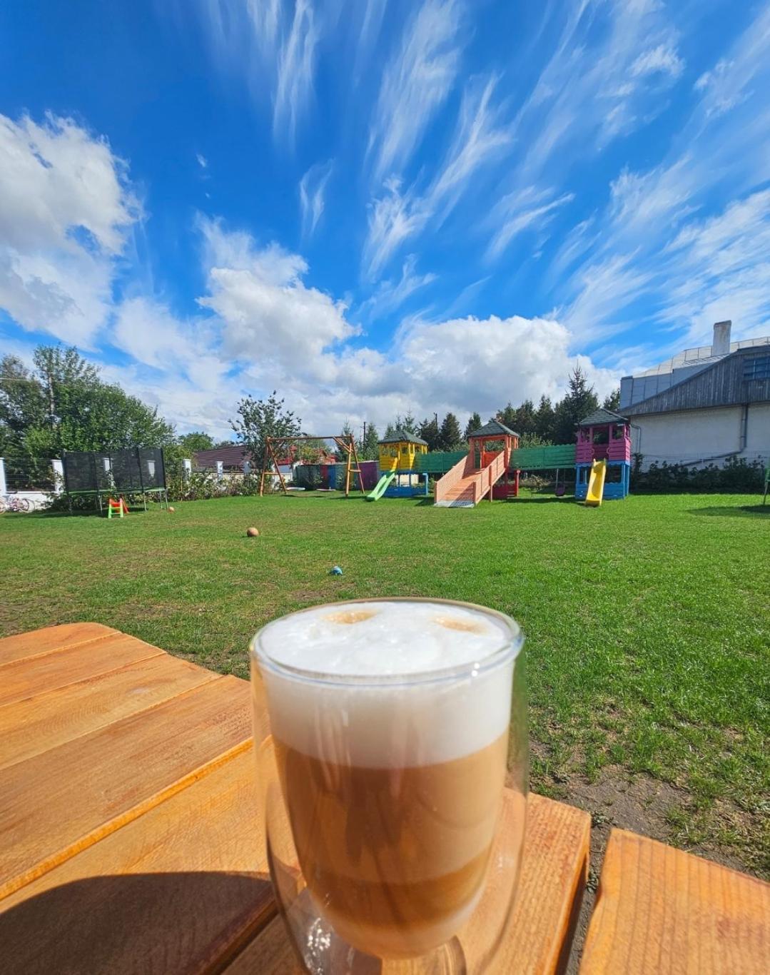 Bed and Breakfast Colt De Rai Hîrtoape Zewnętrze zdjęcie
